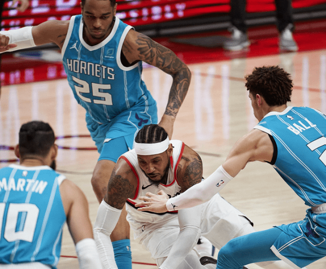 IM体育-韩国队鏖战德国队，黄鸭组合关键制胜