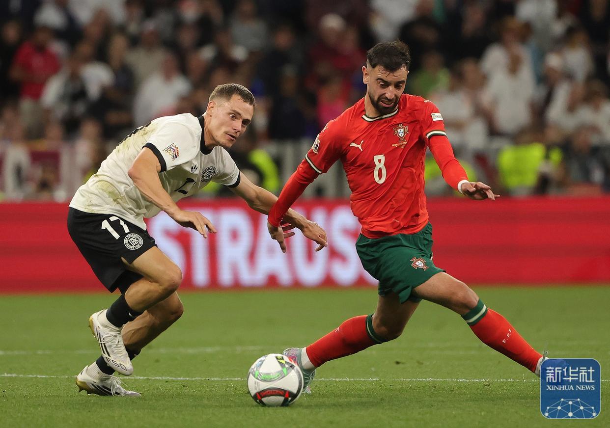 葡萄牙队逆转战胜德国队，挺进决赛