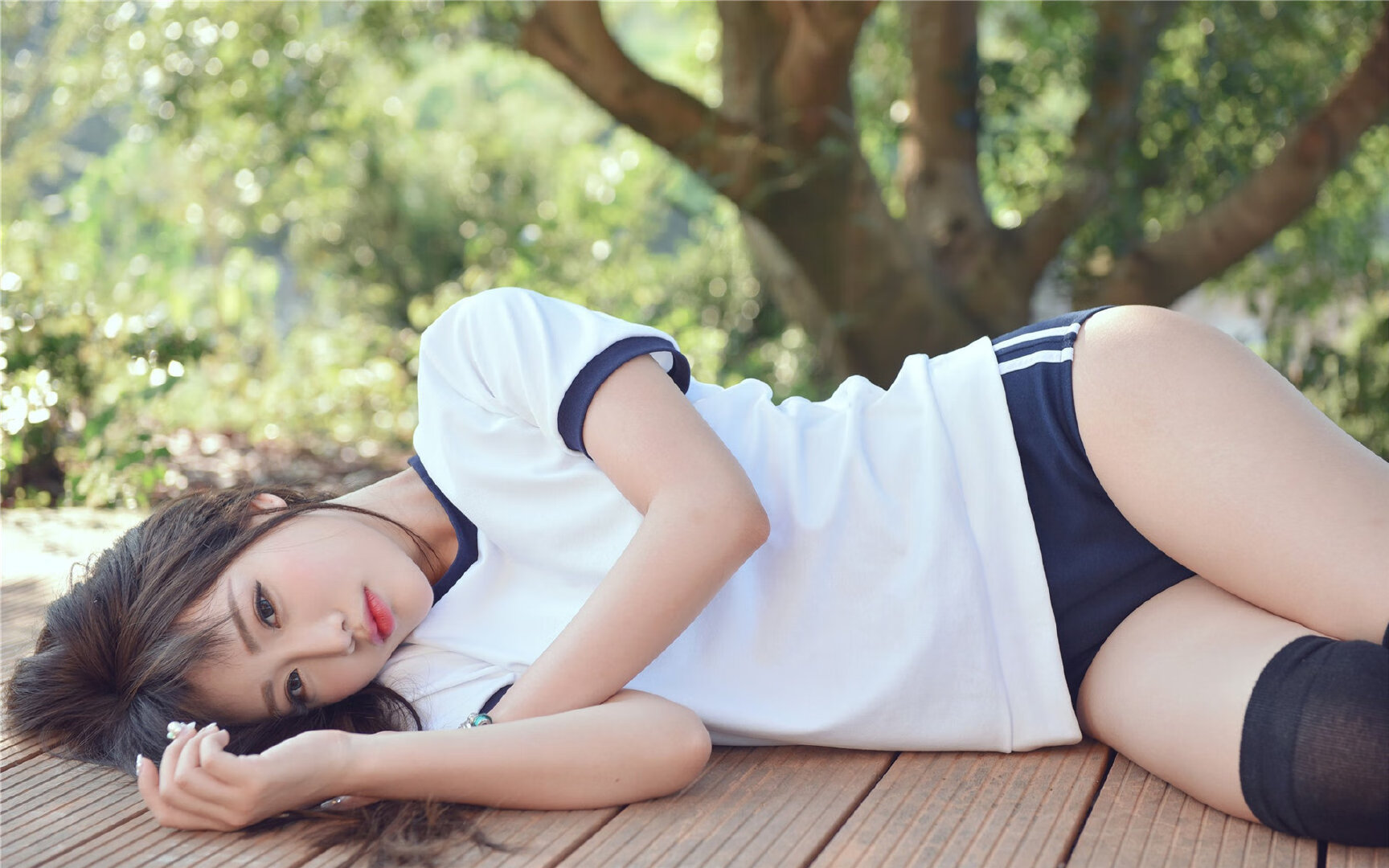 IM体育平台-勇士对阵老鹰，布伦森关键进球定乾坤