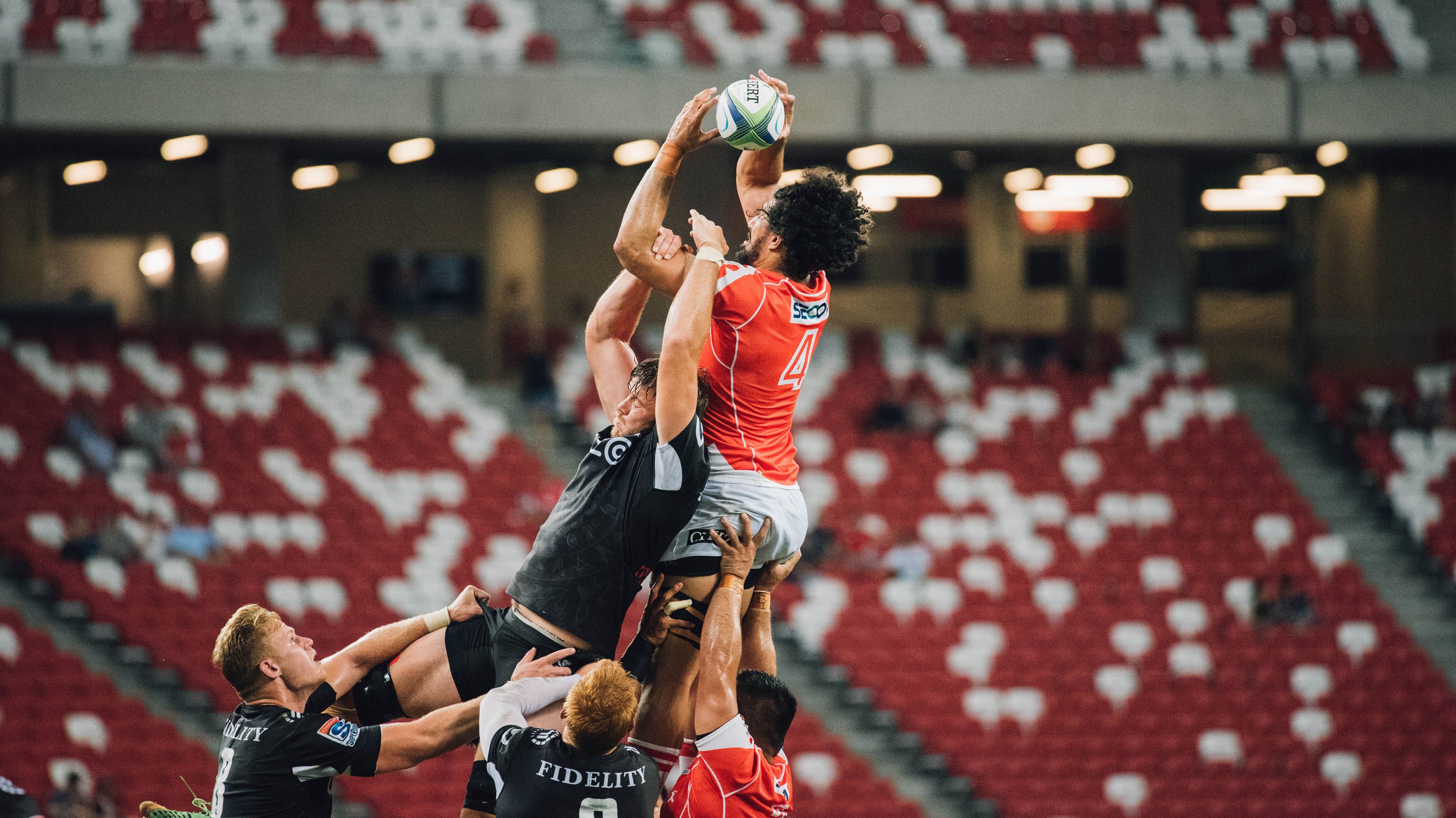 IM体育网页版登录入口-火箭关键战突围湖人，乔治成为关键先生